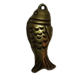 Amuleto pez trabajo inle