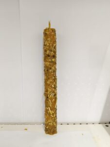 vela panal con hierbas saca males